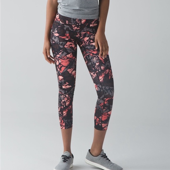 Lululemon High Times Pant Full On Luxtreme Paint Storm Espresso Max size 4 - Picture 9 of 10